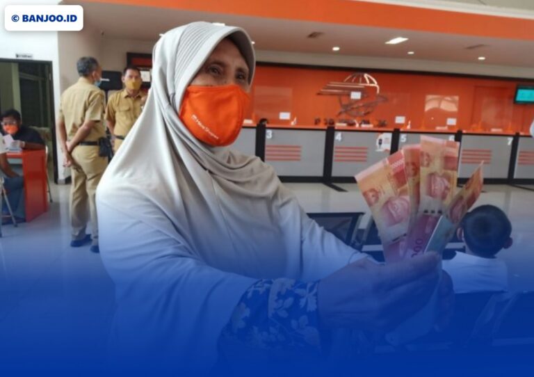 Bansos Cair Desember 2025: Cek Nama Anda Sekarang Pakai KTP – Ini 7 Bantuan yang Disalurkan