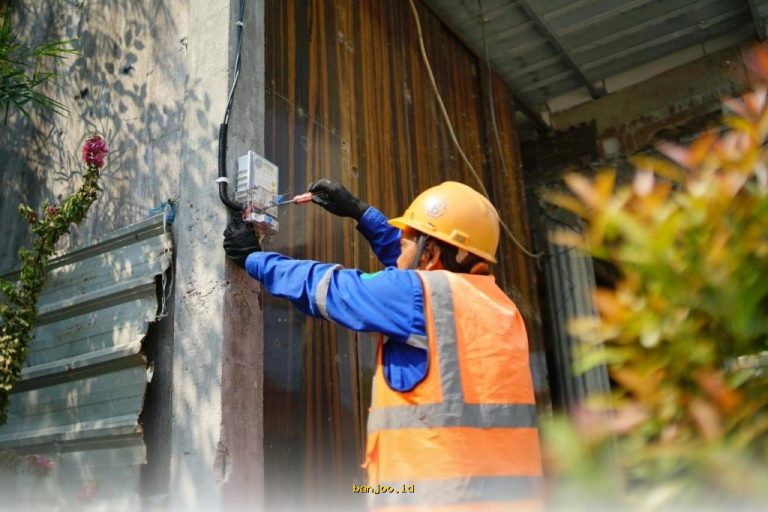 Tarif Listrik PLN Naik Lagi per 1 Maret 2026? Ini Dia Daftar Harganya untuk Semua Golongan!