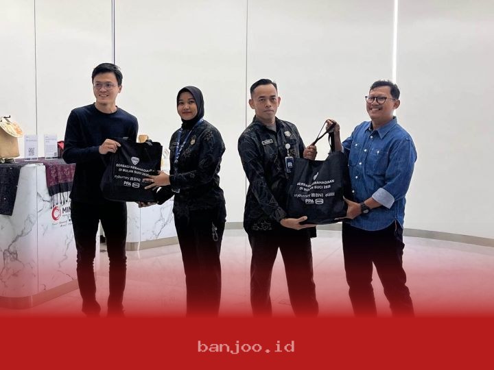 BUMN Bagikan 5000 Paket Ramadan kepada Pekerja Harian dan Petugas Lapangan di Seluruh Indonesia