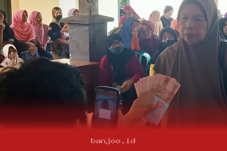 Penyaluran Bansos Ramadhan Dimulai di Wilayah Tertentu dengan Paket Beras 20 Kg dan Minyak Goreng 4 Liter untuk Setiap Penerima