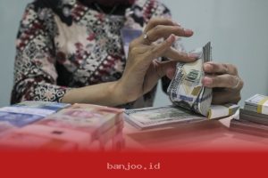 Rupiah Melemah Hingga Rp17.000 Dipicu Ketegangan Konflik Internasional Yang Meningkat