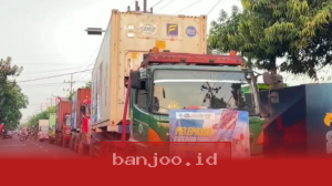 Bupati Lamongan Resmikan Ekspor 5 Kontainer Produk UMKM dan Industri Lokal Menuju Pasar Internasional